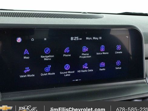 Used 2025 Kia Seltos EX FWD image 13
