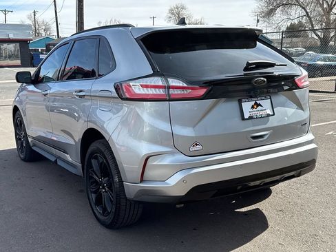 Used 2022 Ford Edge SE w/ Black Appearance Package AWD/4WD image 5