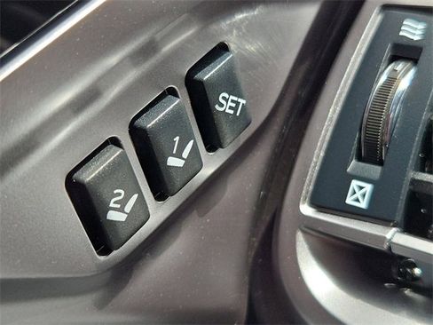 Used 2024 Subaru Outback Limited image 36