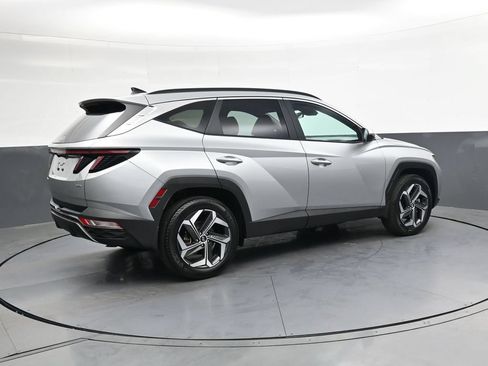 Used 2023 Hyundai Tucson SEL w/ Convenience Package AWD/4WD image 4