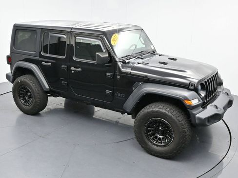 Used 2022 Jeep Wrangler Unlimited Sport AWD/4WD image 29