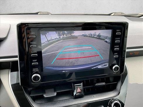 Used 2020 Toyota Corolla LE FWD image 21