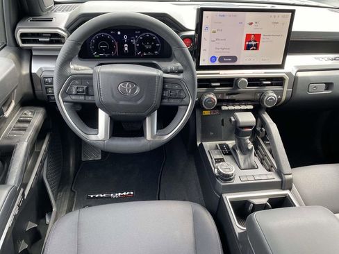 New 2026 Toyota Tacoma TRD Off-Road w/ TRD Off Road Upgrade Package AWD/4WD image 9