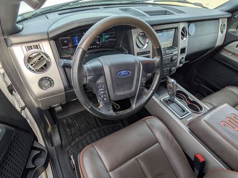 Used 2017 Ford Expedition EL King Ranch image 12