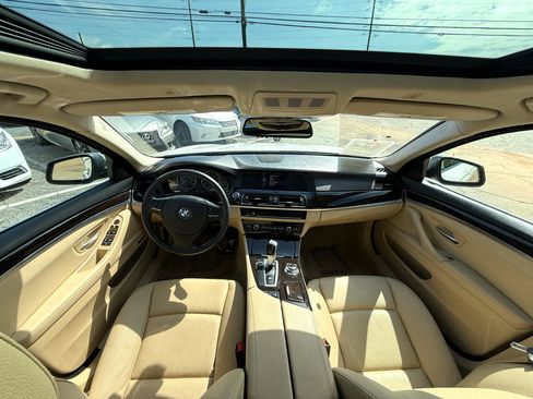 Used 2013 BMW 528i Sedan image 2