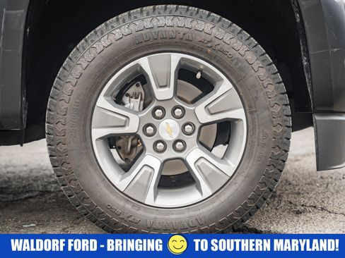 Used 2018 Chevrolet Colorado Z71 image 19