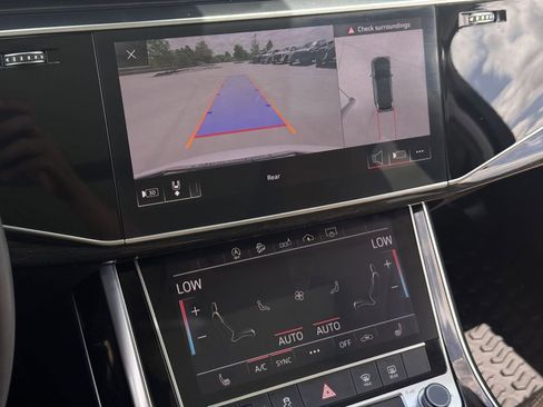 Used 2020 Audi Q7 3.0T Premium Plus w/ Premium Plus Package image 18