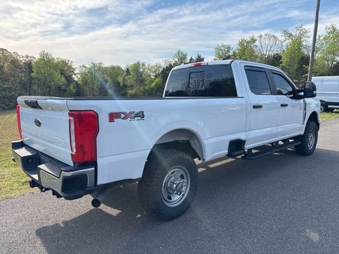 Used 2023 Ford F350 XL w/ FX4 Off-Road Package image 3