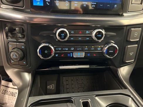 New 2025 Ford F150 Lariat w/ Equipment Group 502A High image 31