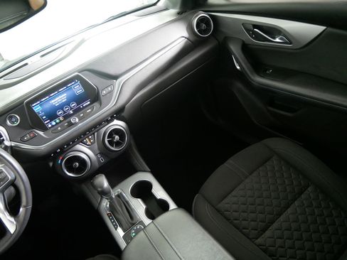 Used 2020 Chevrolet Blazer LT AWD/4WD image 11