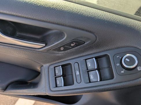 Used 2013 Volkswagen GTI Driver's Edition image 29