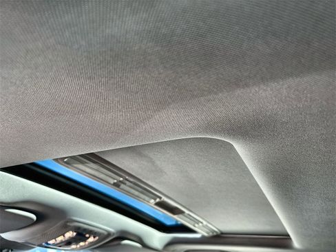 Used 2020 Mercedes-Benz GLE 350 image 19