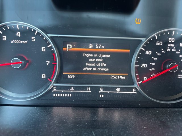 Used 2023 Kia Sorento LX FWD image 13