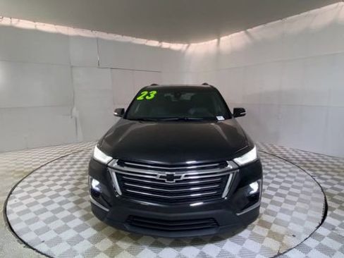Used 2023 Chevrolet Traverse LT w/ LPO, Floor Liner Package image 6