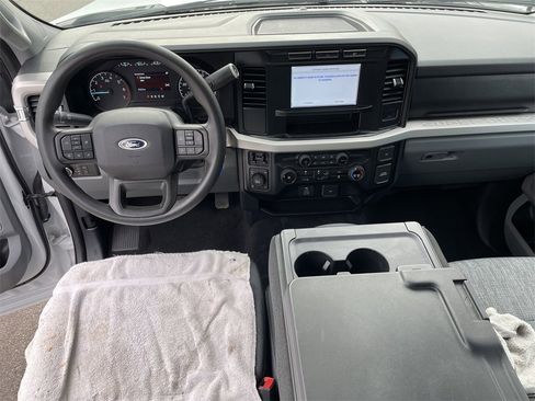 Used 2023 Ford F250 XLT w/ Snow Plow Prep Package image 15