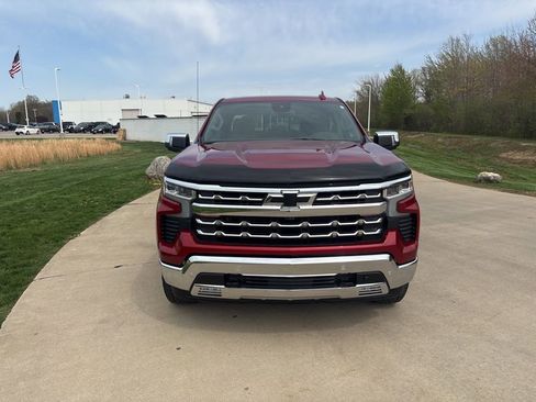 Used 2025 Chevrolet Silverado 1500 LTZ w/ LTZ Convenience Package II AWD/4WD image 12