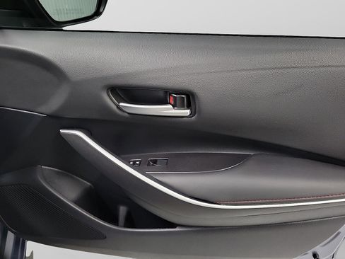 Certified 2025 Toyota Corolla SE FWD image 14