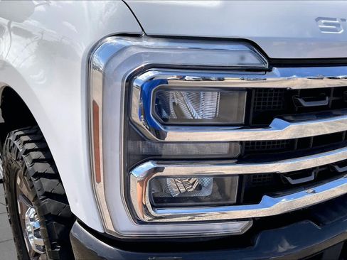 Used 2024 Ford F350 King Ranch AWD/4WD image 27