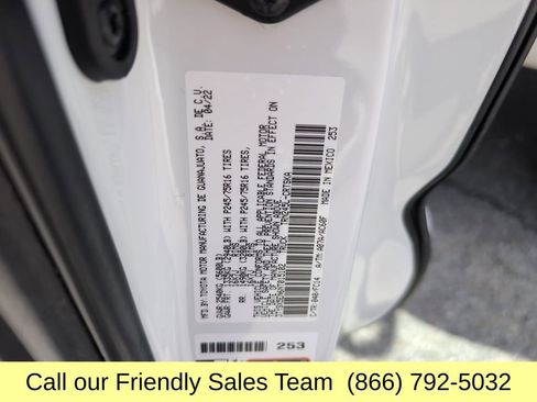 Used 2022 Toyota Tacoma SR5 w/ SR5 Appearance Package (SM) image 29