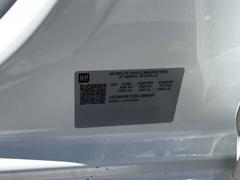 New 2025 GMC Sierra 3500 Pro w/ Convenience Package image 30