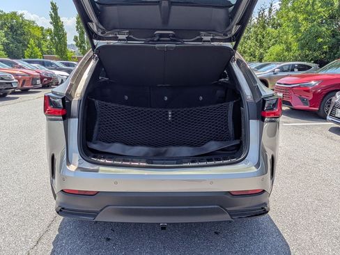 Used 2024 Lexus NX 250 FWD image 13