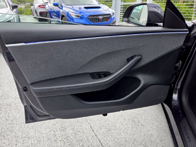Used 2025 Tesla Model 3 Long Range RWD image 29