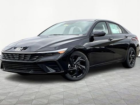 New 2026 Hyundai Elantra SEL Sport w/ Cargo Package image 2