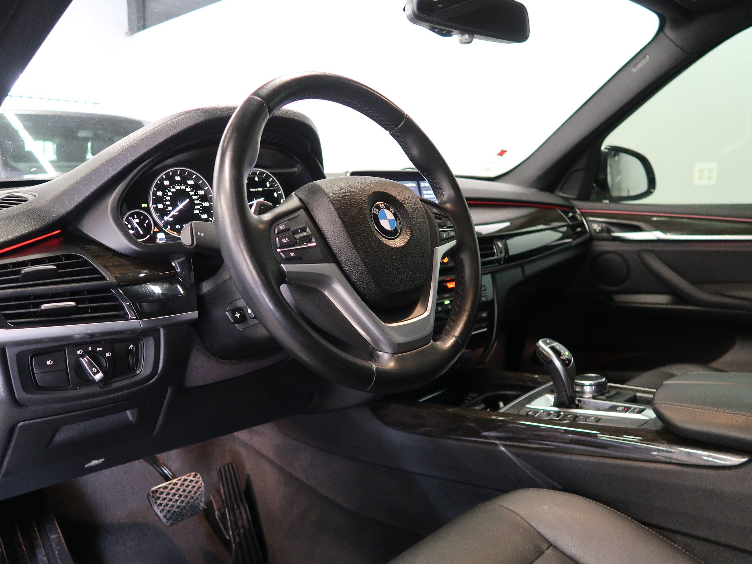 Used 2018 BMW X5 xDrive35i AWD/4WD image 26