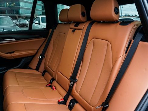 Used 2023 BMW X3 M40i image 18