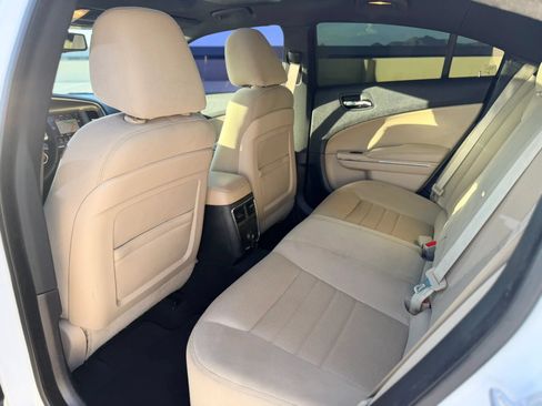 Used 2013 Dodge Charger SXT RWD image 12