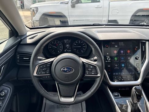 Used 2023 Subaru Outback Premium AWD/4WD image 19
