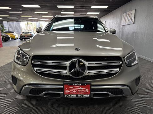 Used 2020 Mercedes-Benz GLC 300 image 4