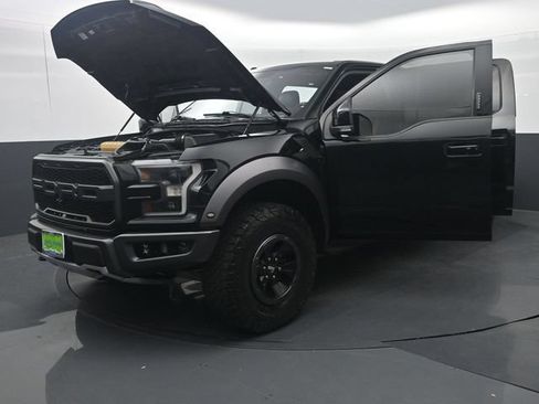 Used 2018 Ford F150 Raptor w/ Equipment Group 802A Luxury AWD/4WD image 37