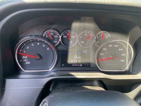 Used 2019 Chevrolet Silverado 1500 LT Trail Boss AWD/4WD image 13