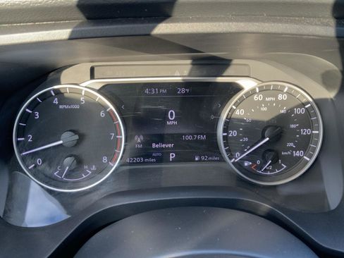 Used 2024 Nissan Rogue SV image 26