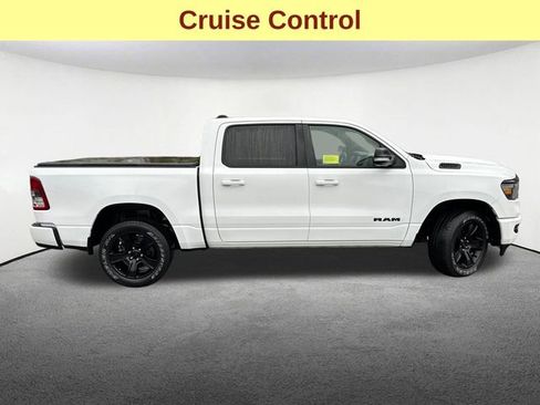 Used 2022 RAM 1500 Big Horn AWD/4WD image 12