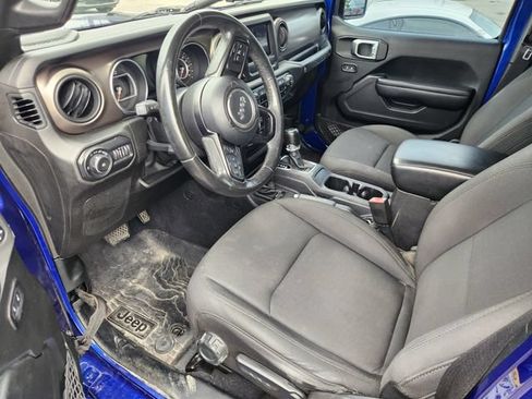 Used 2018 Jeep Wrangler Unlimited Sport S AWD/4WD image 8