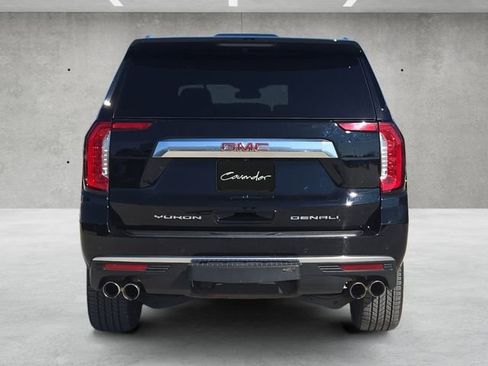 Used 2024 GMC Yukon XL Denali image 15