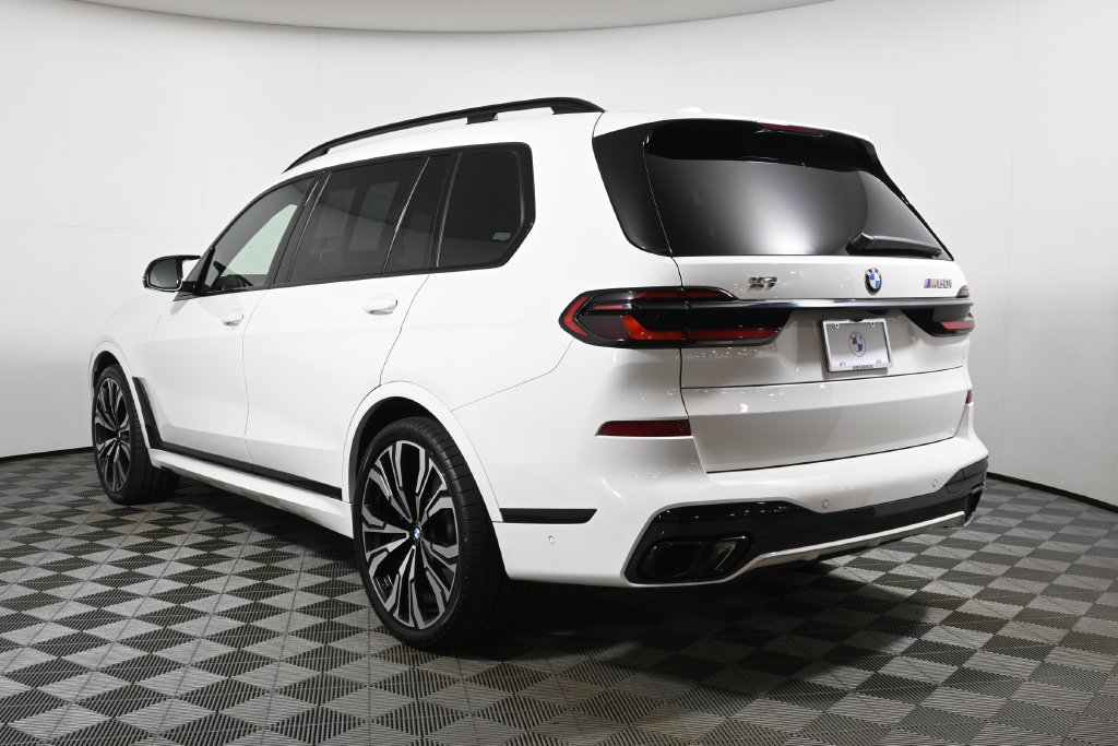 Certified 2024 BMW X7 M60i w/ Executive Package AWD/4WD image 5
