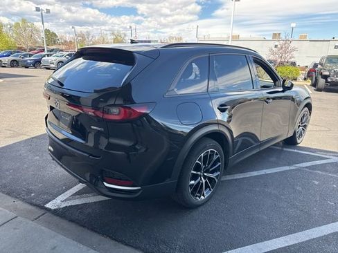 Used 2025 MAZDA CX-70 Plug-In Hybrid w/ Premium Plus image 4