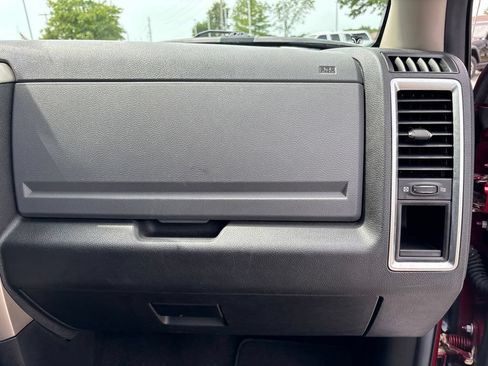Used 2014 RAM 1500 Big Horn AWD/4WD image 32
