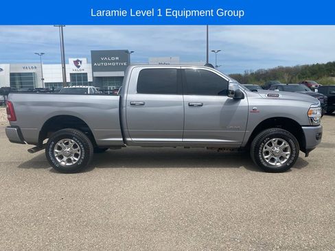 Used 2024 RAM 2500 Laramie AWD/4WD image 7