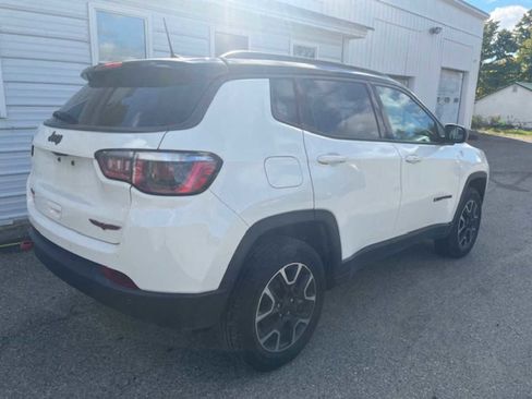Used 2019 Jeep Compass Trailhawk w/ Cold Weather Group image 3