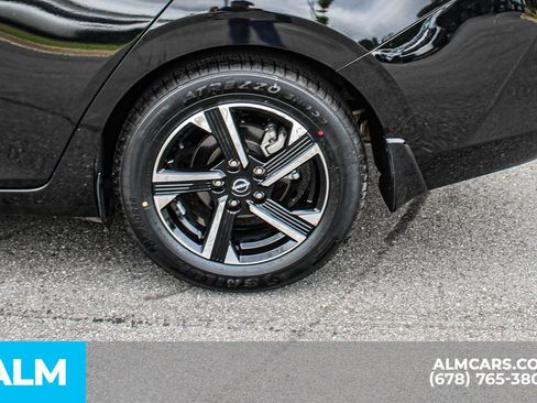 Used 2024 Nissan Sentra SV FWD image 16