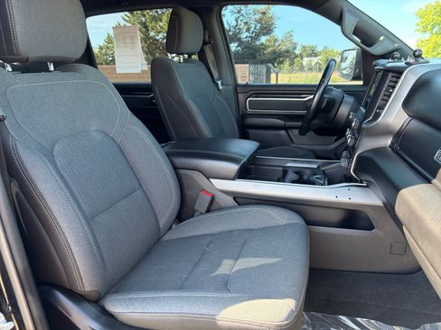 Used 2021 RAM 1500 Big Horn AWD/4WD image 31