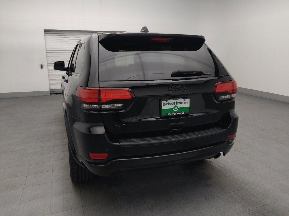Used 2020 Jeep Grand Cherokee Altitude AWD/4WD image 6