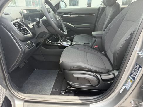 New 2026 Kia Seltos S FWD image 23