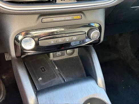 Used 2025 Ford Escape Platinum AWD/4WD image 15
