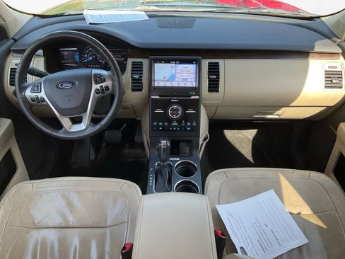 Used 2017 Ford Flex Limited AWD/4WD image 10