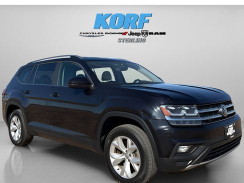 Used 2018 Volkswagen Atlas SE image 3